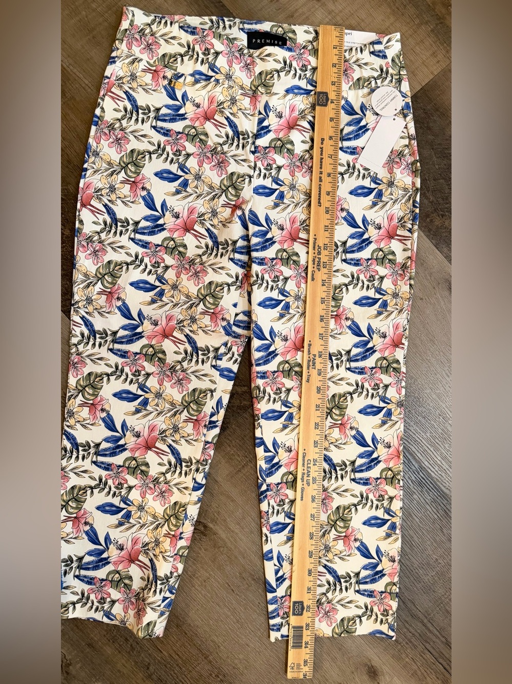 Premise ππ Capri Tropical Floral Stretch Tummy Control Pull-On Size Medium - Picture 13 of 15